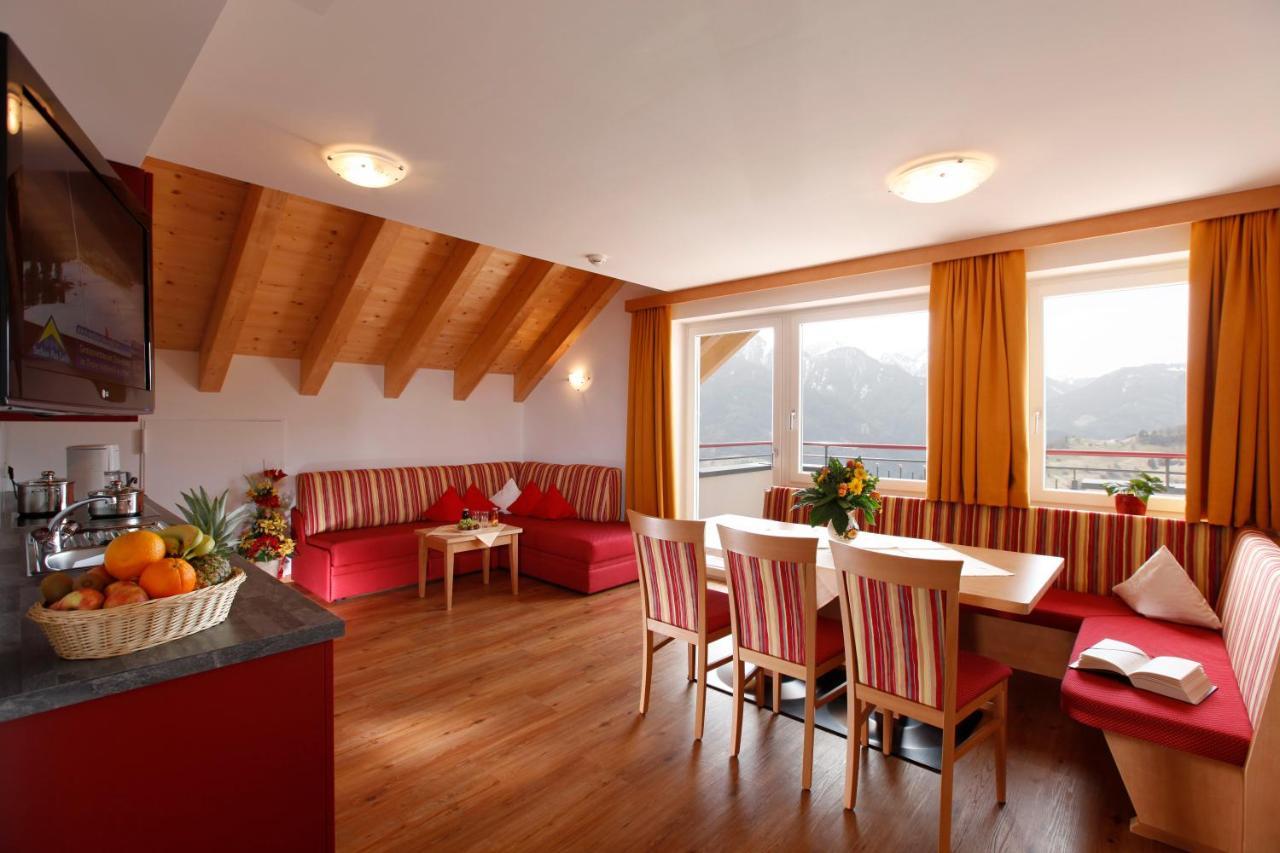 Hotel Alpenroyal Fiss Exteriör bild