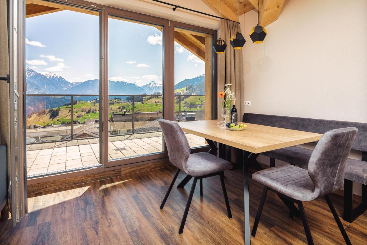 Hotel Alpenroyal Fiss Exteriör bild